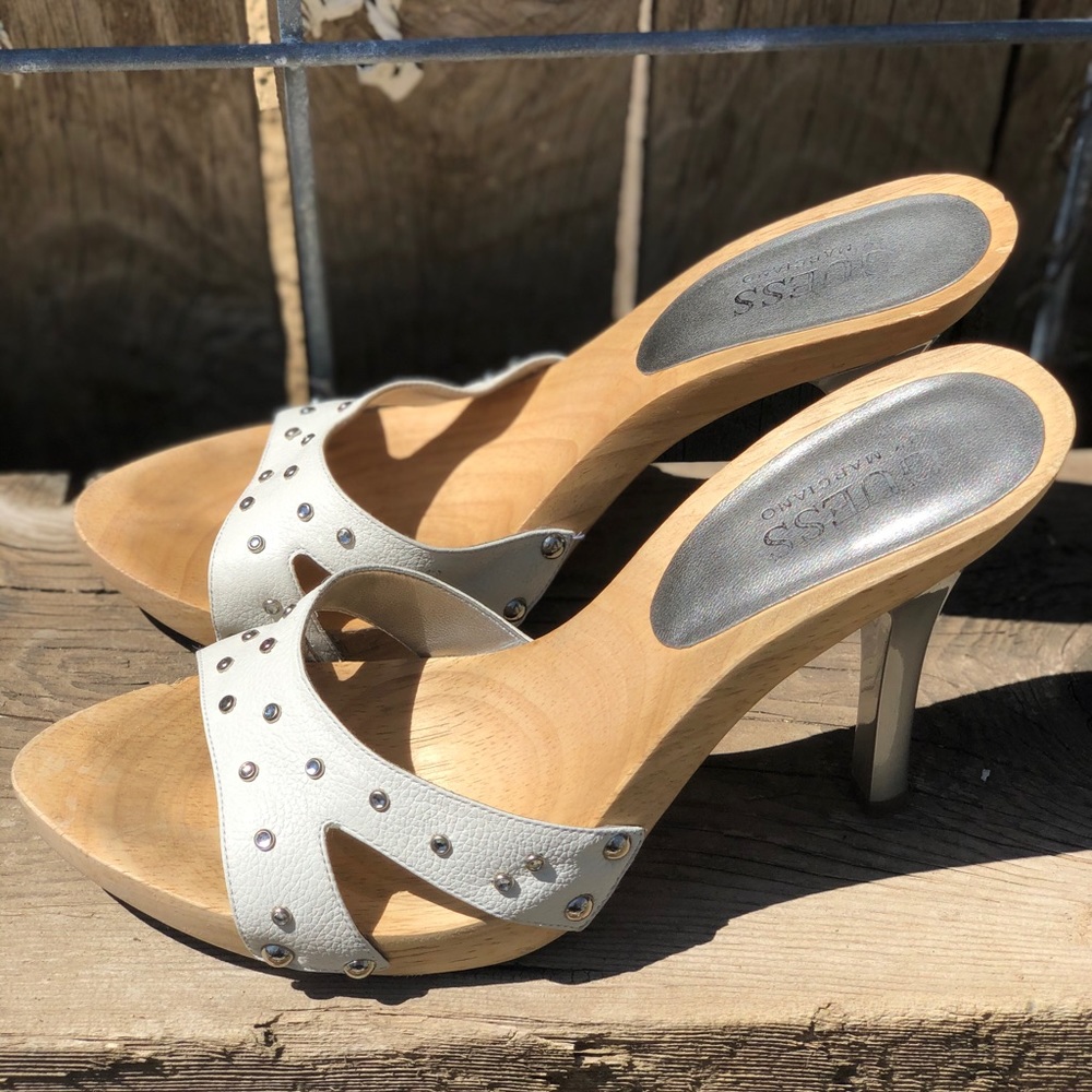GUESS•Slip• Heels